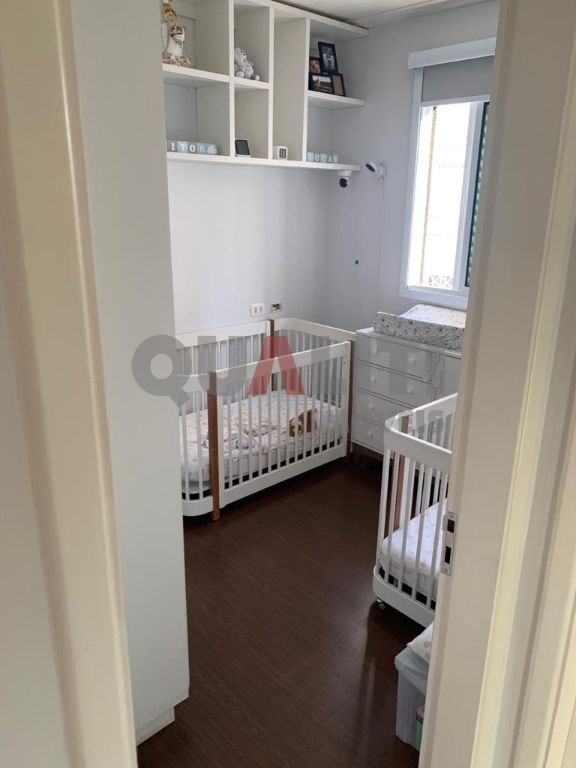 Apartamento para venda todo reformado com 80m², 2 quartos, 1 suíte e 2 vagas em Moema Índios