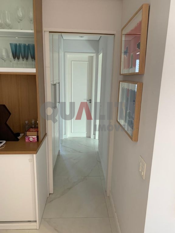 Apartamento para venda todo reformado com 80m², 2 quartos, 1 suíte e 2 vagas em Moema Índios