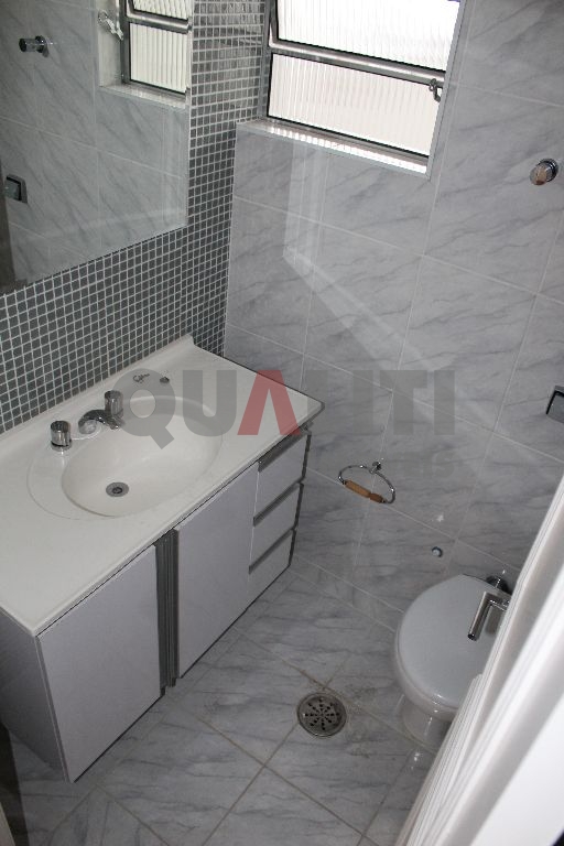 Apartamento com 74 m², 2 dormitorios para locação em moema í