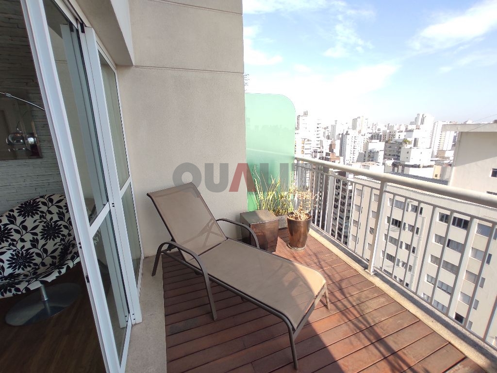 Apartamento mobiliado para locação com 104 m² em Moema próximo ao Parque Ibirapuera
