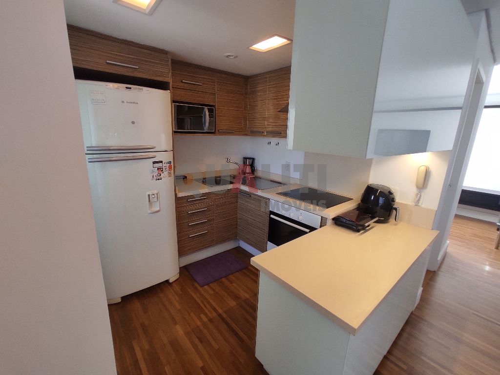 Apartamento mobiliado para locação com 104 m² em Moema próximo ao Parque Ibirapuera
