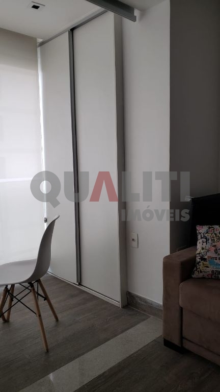 Apartamento mobiliado moderno no Brooklin Novo, com 1 dormitório, 1 vaga de garagem, depósito e lazer completo.
