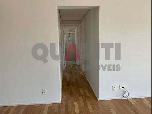 Apartamento para Venda com 76 m², 3 quartos e 2 banheiros em Moema