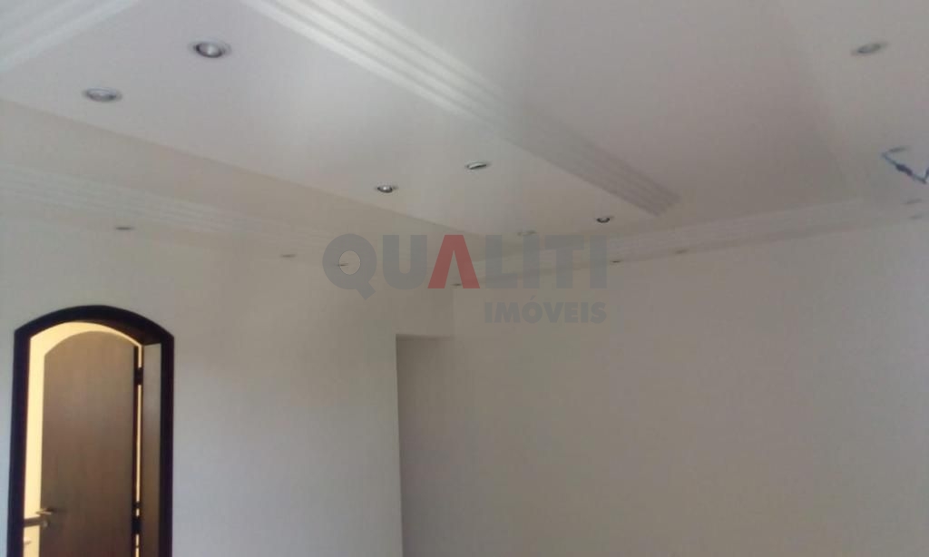 Apartamento com 280m² para Locação e Venda de alto padrão em Moema 4 quartos, 3 suítes, 4 vagas e piscina individual no apartamento.