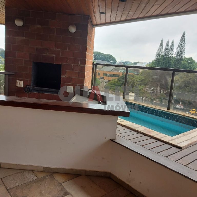 Apartamento com 280m² para Locação e Venda de alto padrão em Moema 4 quartos, 3 suítes, 4 vagas e piscina individual no apartamento.