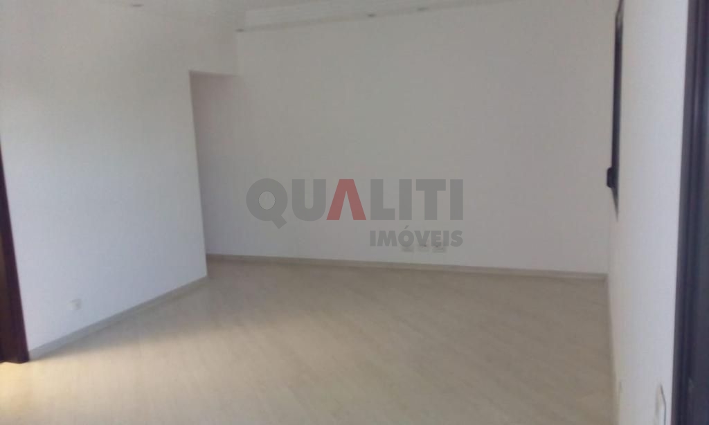 Apartamento com 280m² para Locação e Venda de alto padrão em Moema 4 quartos, 3 suítes, 4 vagas e piscina individual no apartamento.
