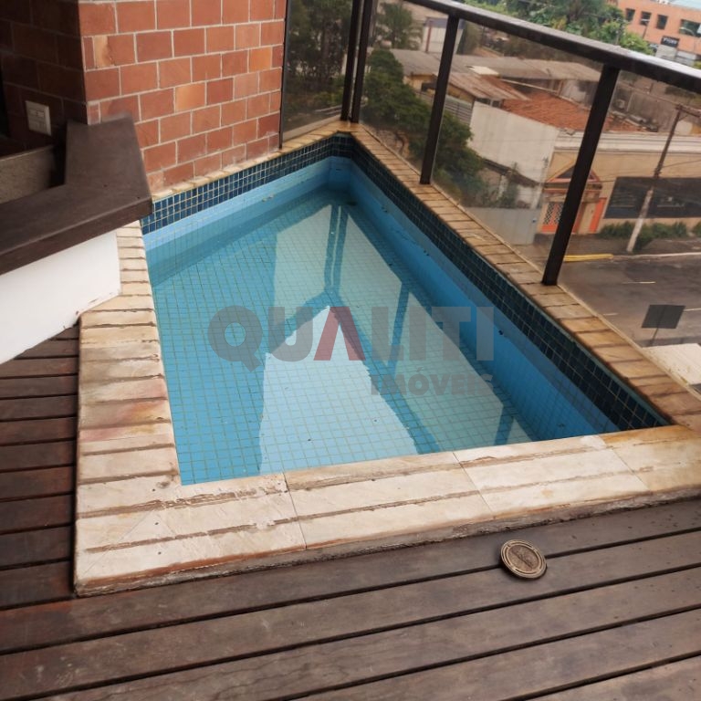 Apartamento com 280m² para Locação e Venda de alto padrão em Moema 4 quartos, 3 suítes, 4 vagas e piscina individual no apartamento.