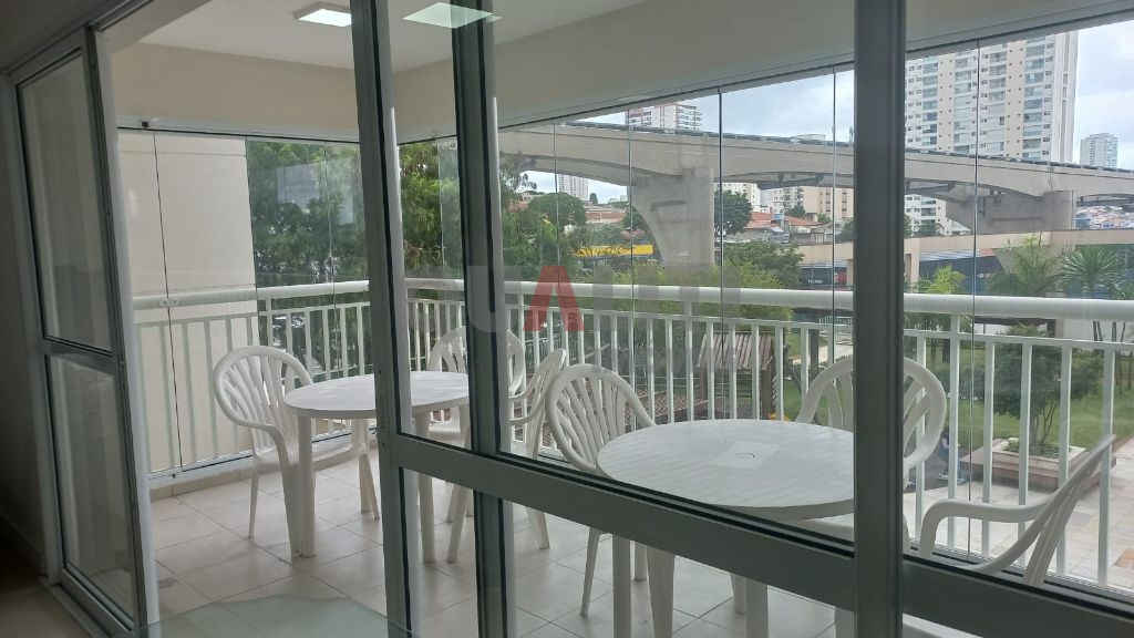 Apartamento com 123 m², 3 quartos , 1 suíte, varanda gourmet, em Condomínio Club para venda no Campo Belo
