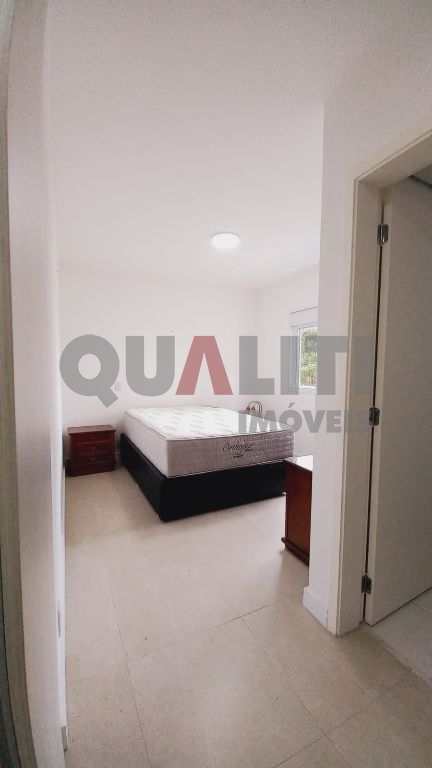 Apartamento com 123 m², 3 quartos , 1 suíte, varanda gourmet, em Condomínio Club para venda no Campo Belo