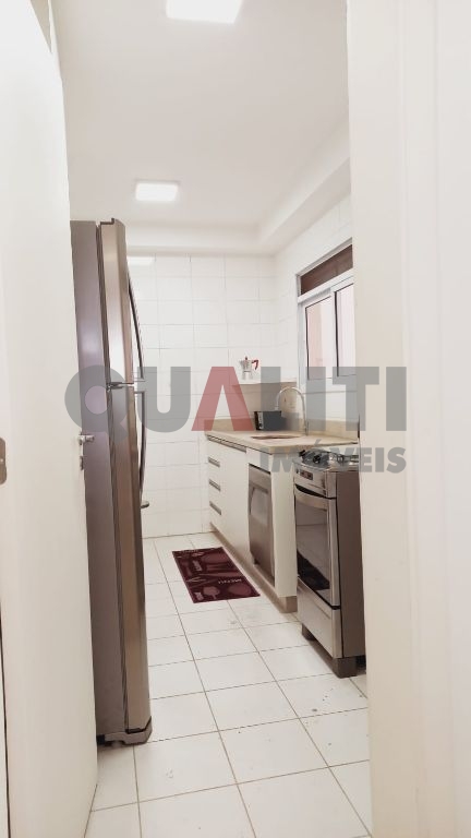 Apartamento com 123 m², 3 quartos , 1 suíte, varanda gourmet, em Condomínio Club para venda no Campo Belo