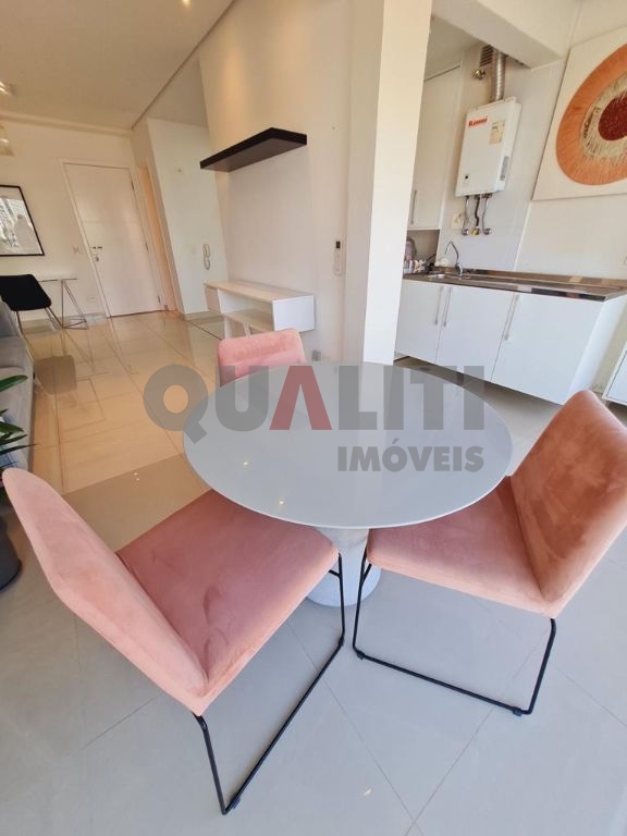 Apartamento para venda no Brooklin, com 49 m², 1 suíte, lavabo, terraço, ar condicionado, 1 vaga, lazer completo e condº baixo.