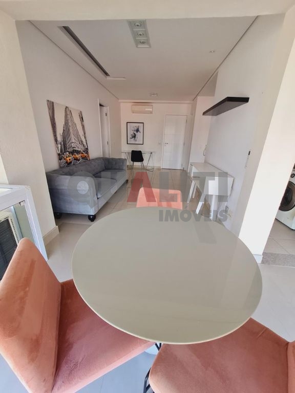Apartamento para venda no Brooklin, com 49 m², 1 suíte, lavabo, terraço, ar condicionado, 1 vaga, lazer completo e condº baixo.