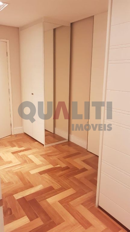 Venda de apartamento luxuoso em Moema Índios com 204 m², 4 quartos, 3 suítes, varanda gourmet e 3 vagas de garagem