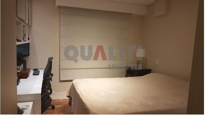 Venda de apartamento luxuoso em Moema Índios com 204 m², 4 quartos, 3 suítes, varanda gourmet e 3 vagas de garagem
