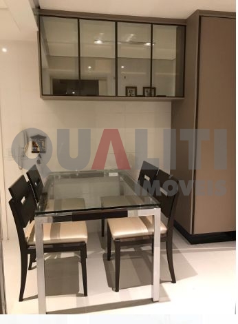 Venda de apartamento luxuoso em Moema Índios com 204 m², 4 quartos, 3 suítes, varanda gourmet e 3 vagas de garagem