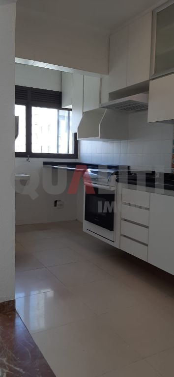 Apartamento reformado para venda com 57 m², 2 dormitórios e 1 vaga no Brooklin
