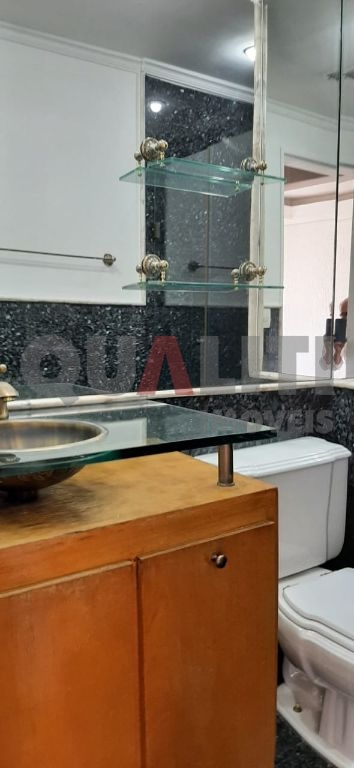 Apartamento reformado para venda com 57 m², 2 dormitórios e 1 vaga no Brooklin