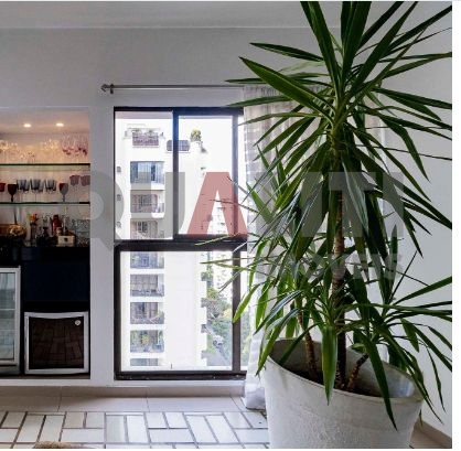 Apartamento para Venda com 125 m², 3 Quartos, 1 suíte, 2 vagas, varanda em Moema Índios.