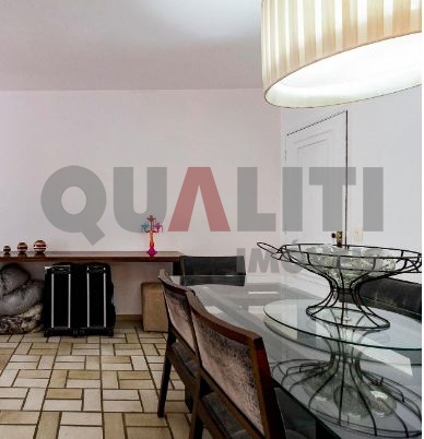 Apartamento para Venda com 125 m², 3 Quartos, 1 suíte, 2 vagas, varanda em Moema Índios.