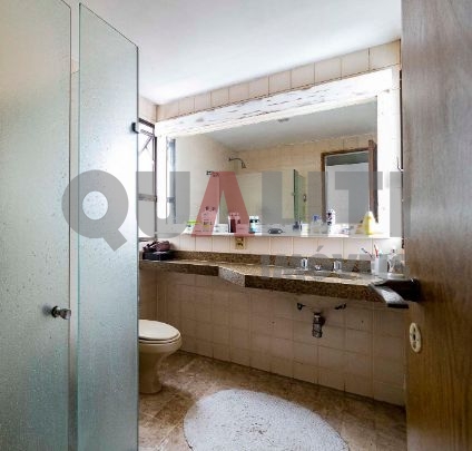 Apartamento para Venda com 125 m², 3 Quartos, 1 suíte, 2 vagas, varanda em Moema Índios.