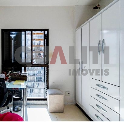 Apartamento para Venda com 125 m², 3 Quartos, 1 suíte, 2 vagas, varanda em Moema Índios.