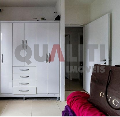 Apartamento para Venda com 125 m², 3 Quartos, 1 suíte, 2 vagas, varanda em Moema Índios.
