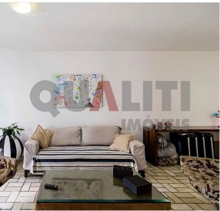 Apartamento para Venda com 125 m², 3 Quartos, 1 suíte, 2 vagas, varanda em Moema Índios.