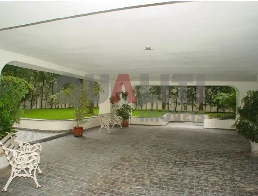 Apartamento para locação em Moema, fora da rota, com 110 m², 3 dormitórios, lavabo, terraço, lazer, 2 vagas, oportunidade!!