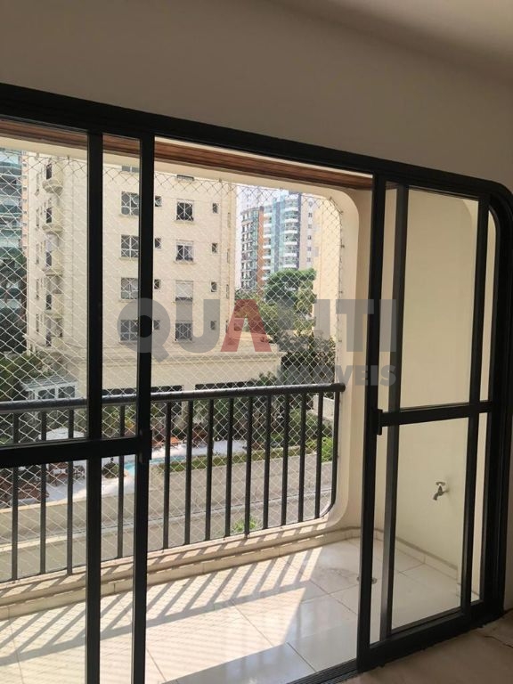 Apartamento para locação em Moema, fora da rota, com 110 m², 3 dormitórios, lavabo, terraço, lazer, 2 vagas, oportunidade!!