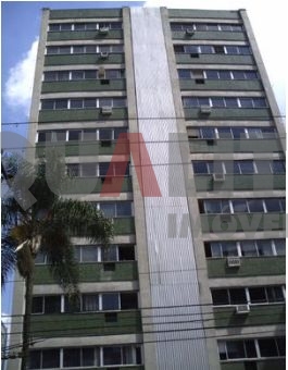 Sala Comercial à Venda, 61 m² com 1 sala grande, 2 banheiros e 1 vaga no Itaim Bibi