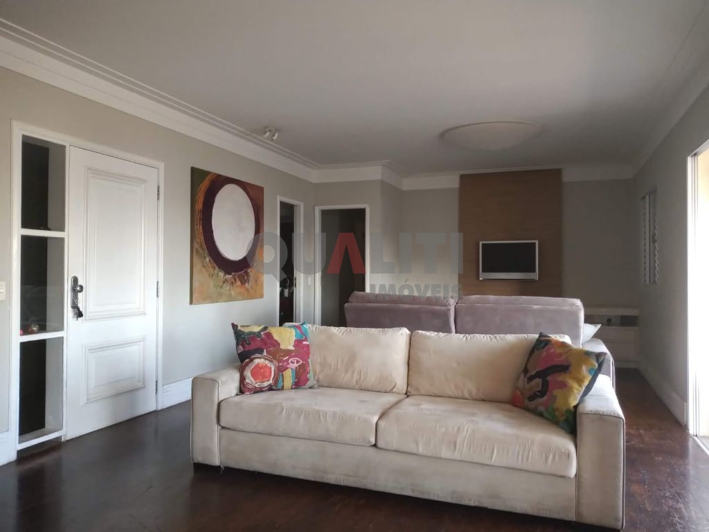 Apartamento para locação e Venda no Brooklin em Edifício Moderno com 172 m², 3 suítes, terraço, andar alto, 3 vagas e lazer completo