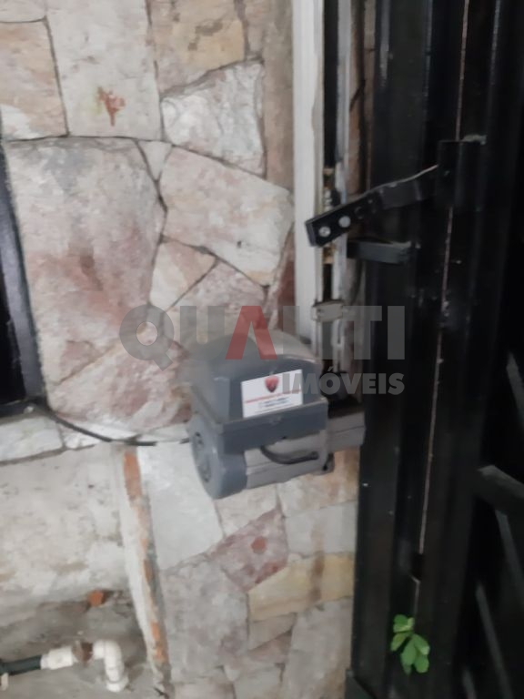 Casa sobrado Comercial para Locação 350 m², 4 quartos, 2 suítes, 2 cozinhas, 3 vagas no Itaim Bibi