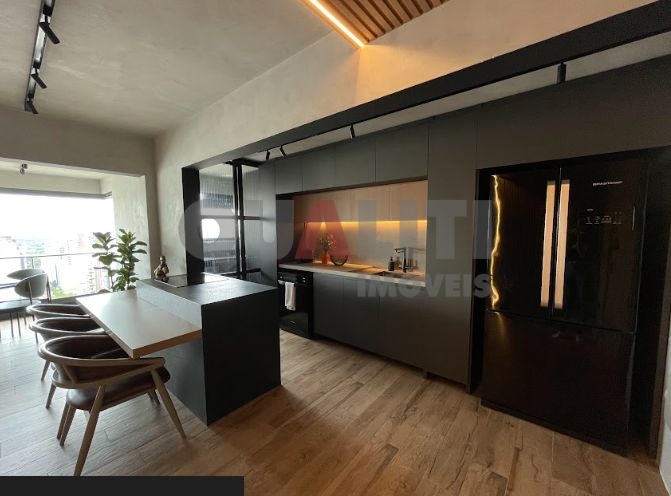 Apartamento alto padrão à venda com 73m², mobiliado, 1 quarto, 1 suíte e 1 vaga em Pinheiros.