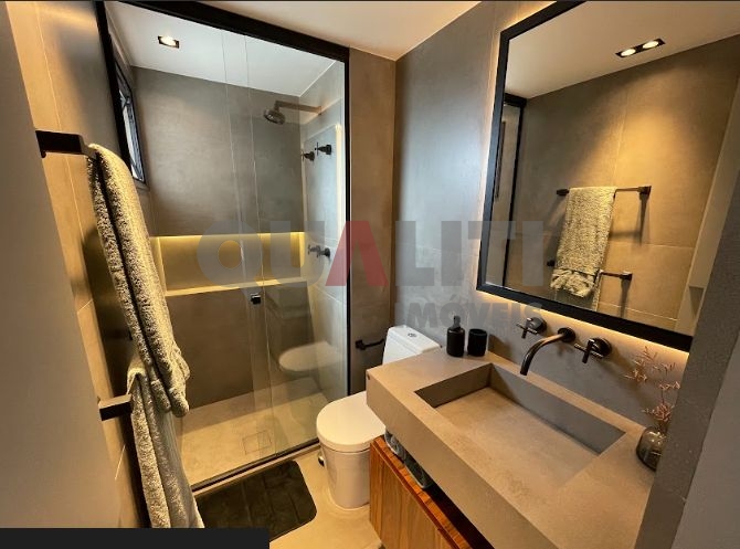 Apartamento alto padrão à venda com 73m², mobiliado, 1 quarto, 1 suíte e 1 vaga em Pinheiros.