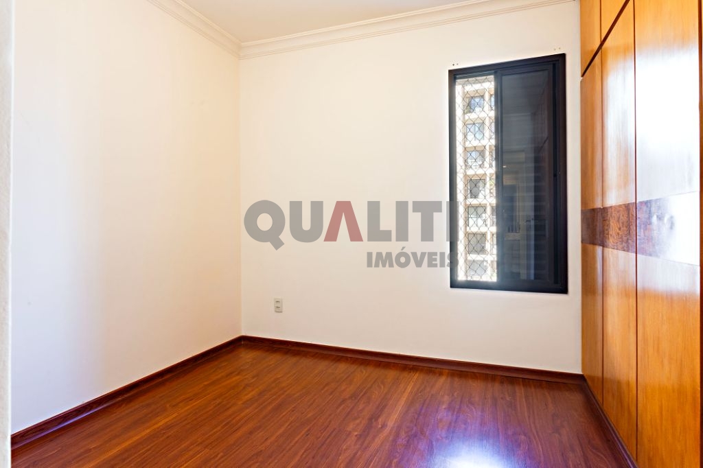 Apartamento com 75 m² para Venda com 2 quartos, 1 suíte, 3 banheiros, sacada, 2 vagas no Brooklin