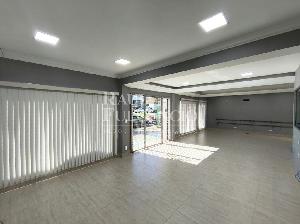 Casa comercial/loja para alugar na Avenida Juscelino Kubitscheck em Londrina. Foto 5
