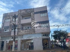 imóvel  Comercial e residencial à Venda no Centro de Arapongas. Foto 2