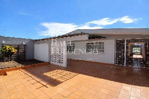 Casa para alugar com 4 quartos em Londrina. Foto 2