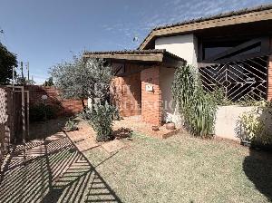 CASA I JARDIM ITAMARATI I 4 SUÍTES I PISCINA. Foto 3