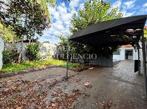 Oportunidade no Jd Claudia - Amplo Imóvel - Casa na Zona Sul para Locação - 3 quartos - Dois espaços de quintal. Foto 4