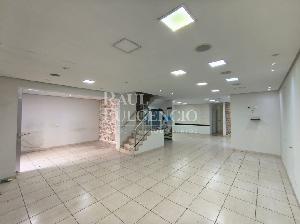 Casa Comercial para alugar no Centro de Londrina. Foto 5