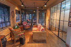 Ponto Comercial com recepção para Alugar em Londrina - Oportunidade para quem busca espaço!. Foto 2