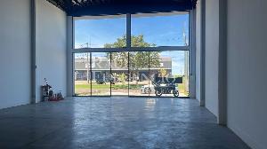 Barracão Novo no Parque Tauá - 250m2 - 6 vagas - Ampla Vitrine - fotos. Foto 2
