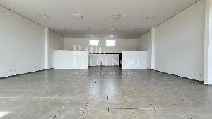 Loja para alugar. Foto 4