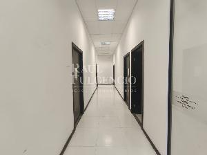 Salão comercial para alugar no Centro de Londrina. Foto 4