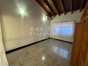 Casa para alugar com 4 suites  Bairro Bela Suiça em Londrina.. Foto 4