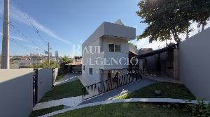 Casa / sobrado de esquina para Venda no Jd Presidente, próximo ao lago e Av Maringá. Foto 2