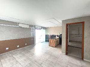 Imóvel comercial de esquina com alto fluxo de veículos. Foto 5