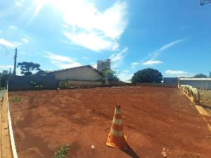 Terreno para venda a poucos metros da Avenida Maringá em Londrina. Foto 4