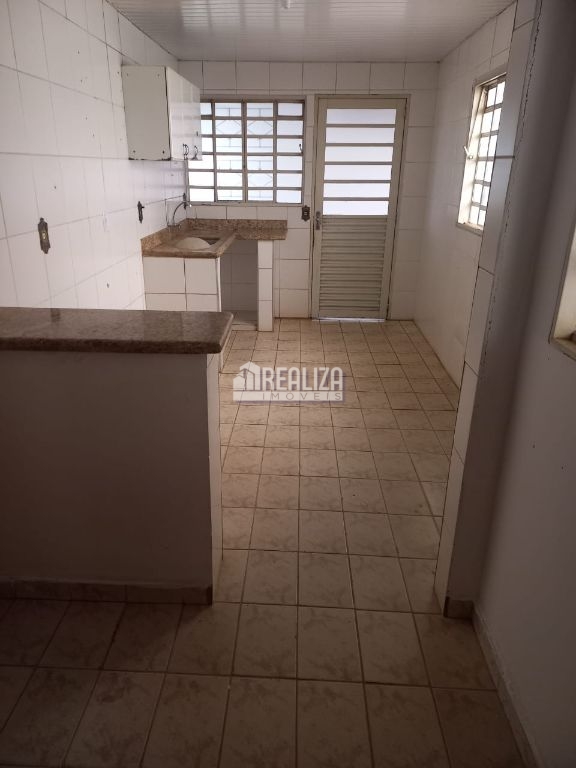 Casa, 3 quartos, 165 m² - Foto 1
